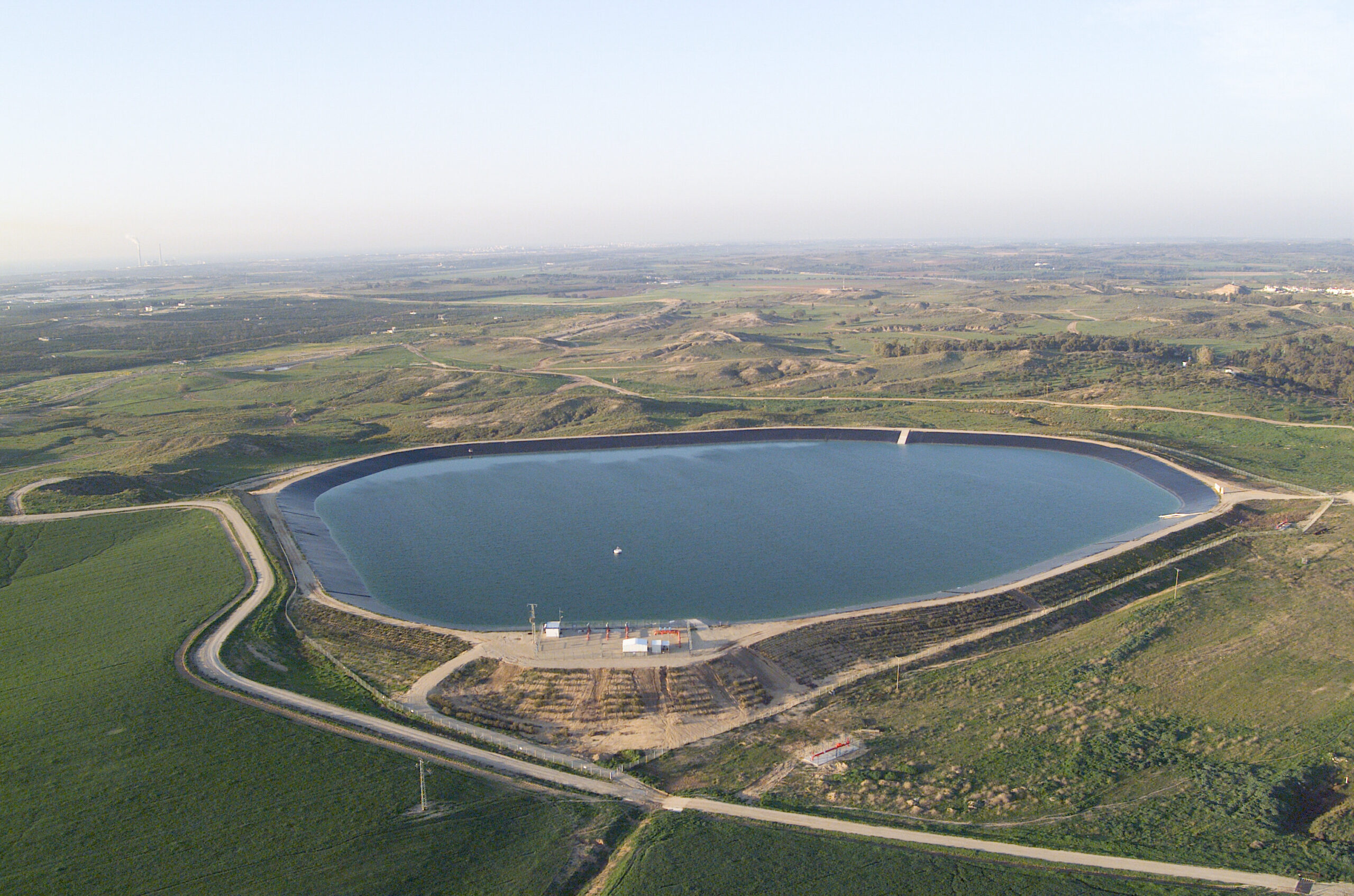 Nir Am reservoir (Mor Dagan, KKL-JNF Photo Archive)